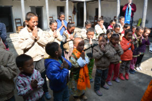 A sweet greeting from the children in Jomsom